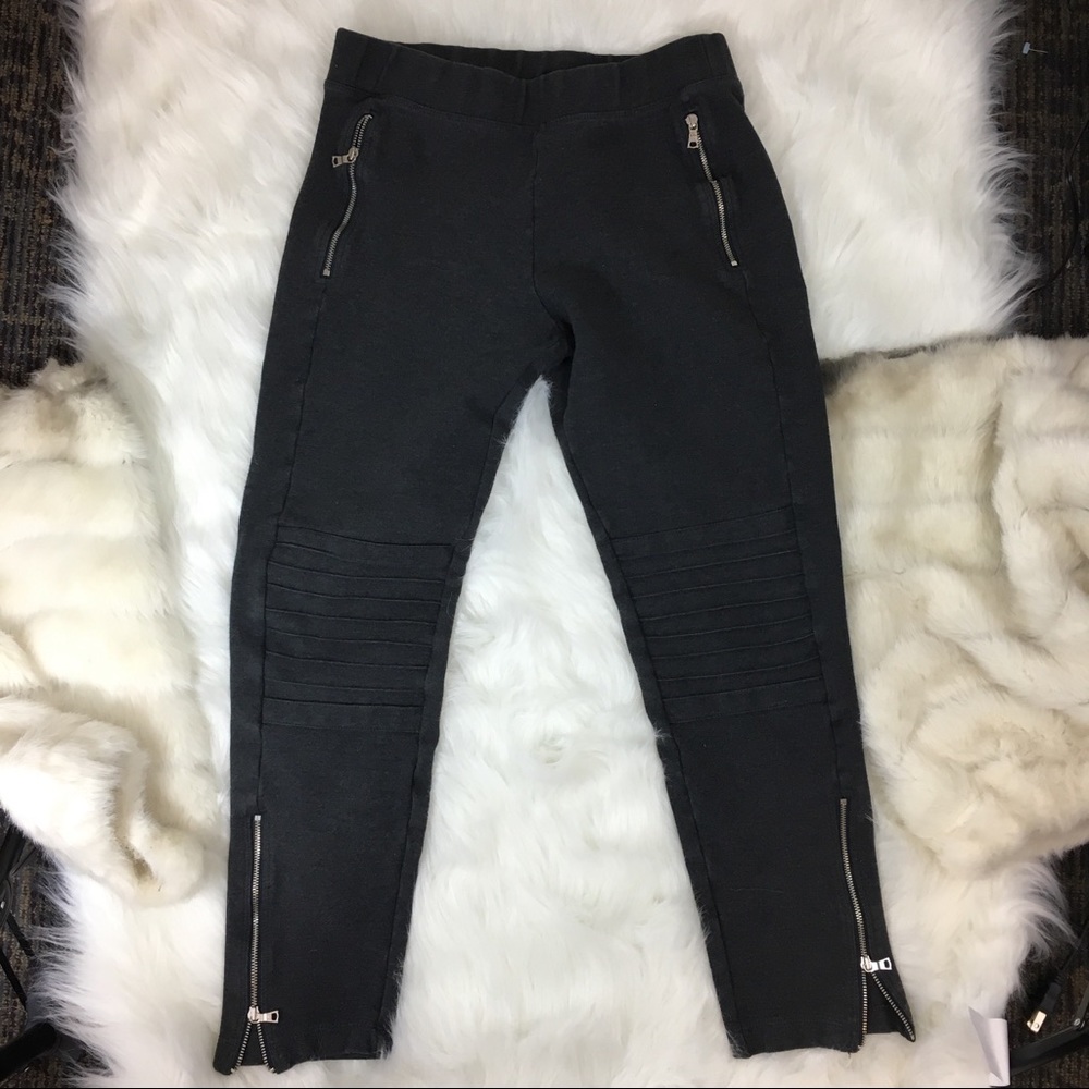 NWOT Gap Dark Grey Leggings/Sweatpants